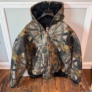 Vintage Carhartt J143 CMO Realtree Camo Quilted Jacket EUC Men's Size 2XL - RARE